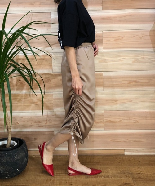 SUPERTHANKS（スーパーサンクス）の「ギャザー２WAYスカート(ヒョウ柄、花柄、ボタニカル、無地）（スカート・レディース・ブラック/モカ/レオパード/その他・SMALL/MEDIUM）」の3枚目の写真