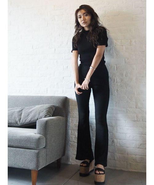 EVRIS（エヴリス）の「クロコストラップウエッジサンダル（サンダル・レディース・ブラック/ベージュ・SMALL/MEDIUM/LARGE）」の15枚目の写真