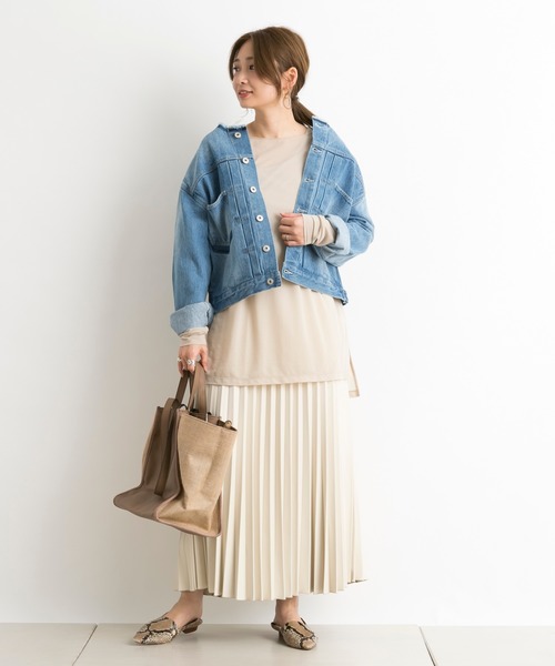 DouDou(ドゥドゥ)の「【WEB限定】メローシアーT(Tシャツ/カットソー・レディース・ベージュ/オフホワイト/ブルー・FREE)」の13枚目の写真