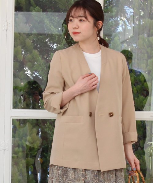 TRUDEA（トルディア）の「リネンライク　ノーカラージャケット（ノーカラージャケット・レディース・キャメル/ベージュ/カーキ・MEDIUM/LARGE）」の8枚目の写真