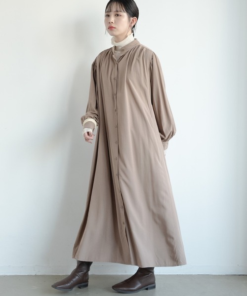 Aunt Marie's（アントマリーズ）の「AUNT MARIE'S バンドカラーボリュームロングシャツワンピース（ワンピース・レディース・ブラック/ベージュ/パープル/ライトグリーン・FREE）」の6枚目の写真