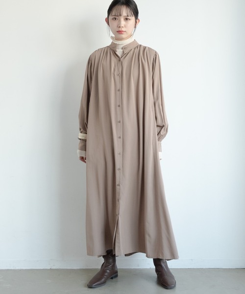 Aunt Marie's（アントマリーズ）の「AUNT MARIE'S バンドカラーボリュームロングシャツワンピース（ワンピース・レディース・ブラック/ベージュ/パープル/ライトグリーン・FREE）」の8枚目の写真