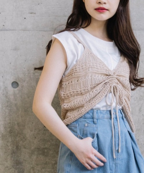 Mysa&Liina(ミーサリーナ)の「ドロストTシャツ×ビスチェセット(Tシャツ/カットソー・レディース・カーキ/ベージュ/ブラウン・M)」の3枚目の写真