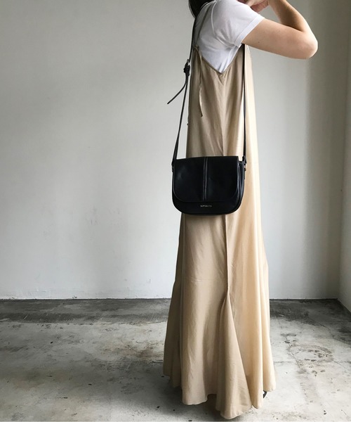 COMMON WARE(コモンウェアー)の「ST:ROVERETO SQUARE FLAP BAG スクウェア フラップ バック(ショルダーバッグ・レディース・ブラック/ブラック系その他/ベージュ/キャメル・FREE)」の10枚目の写真