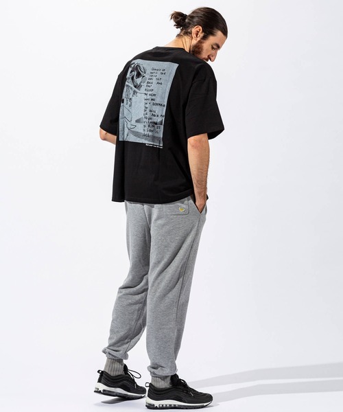 Mark Gonzales(マーク・ゴンザレス)の「Mark Gonzales(マーク ゴンザレス)ビックグラフィックTシャツ(Tシャツ/カットソー・メンズ・ホワイト/ブラック・M/L/XL)」の13枚目の写真