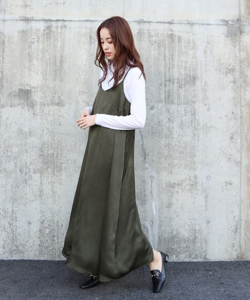 セール ヴィンテージサテンフレアーマキシキャミワンピース ワンピース Blueeast ブルーイースト のファッション通販 Zozotown