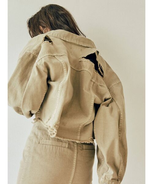 MURUA(ムルーア)の「コクーンスリーブジャケット(デニムジャケット・レディース・ベージュ/パープル/ブルー・FREE)」の10枚目の写真