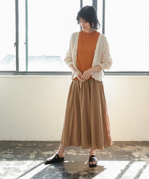 LAKOLE（ラコレ）の「14Gスリーブレスハイネックプルオーバー / 933226（ニット/セーター・レディース・ブラック/グリーン/ライトイエロー/キャメル・SMALL/MEDIUM）」の15枚目の写真