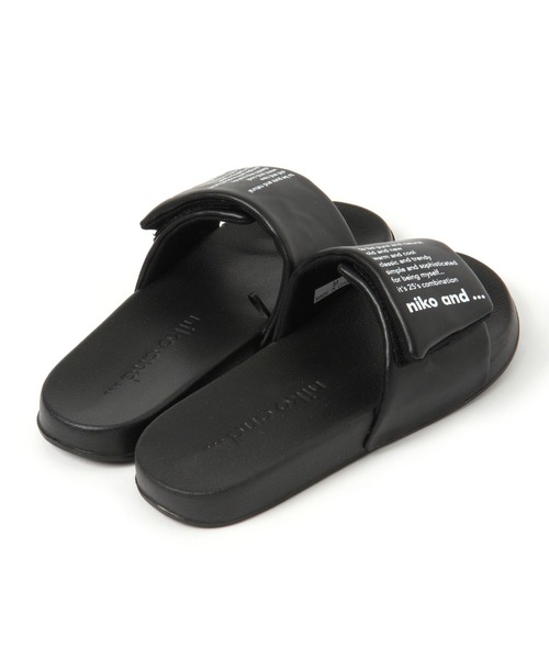 niko and...(ニコアンド)の「オリジナルニコロゴシャワーサンダル(サンダル・レディース・ホワイト/ブラック/その他1・MEDIUM/LARGE)」の7枚目の写真