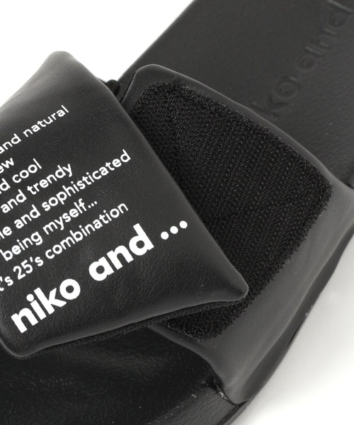 niko and...(ニコアンド)の「オリジナルニコロゴシャワーサンダル(サンダル・レディース・ホワイト/ブラック/その他1・MEDIUM/LARGE)」の12枚目の写真