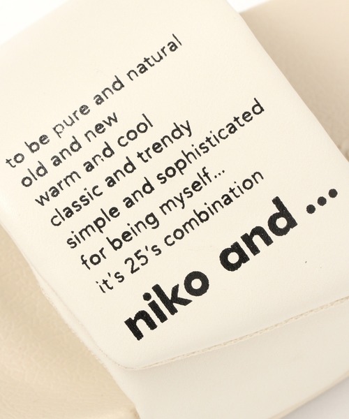 niko and...(ニコアンド)の「オリジナルニコロゴシャワーサンダル(サンダル・レディース・ホワイト/ブラック/その他1・MEDIUM/LARGE)」の9枚目の写真