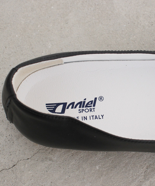 Dot＆Stripes CHILD WOMAN（ドットアンドストライプス　チャイルドウーマン）の「ANNIEL　ワンストラップシューズ（パンプス・レディース・ブラック/レッド・37/39/38）」の13枚目の写真