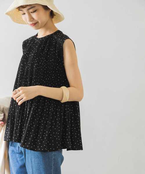 URBAN RESEARCH（アーバンリサーチ）の「プリーツデザインノースリーブブラウス（シャツ/ブラウス・レディース・アイボリー/ドット/ミント・FREE）」の3枚目の写真