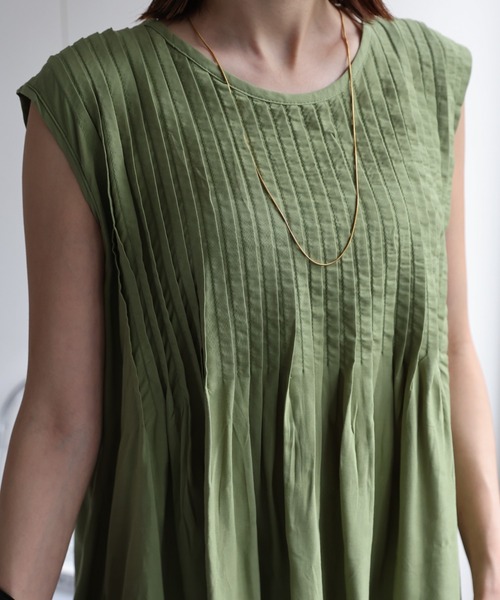 sakishimatokyo（サキシマトーキョー）の「【リネンブレンド】ピンタックノースリーブブラウス/綿麻（シャツ/ブラウス・レディース・ブラック/オフホワイト/ライトベージュ/グリーン/ホワイト・FREE）」の9枚目の写真
