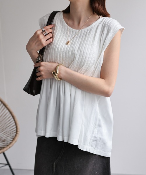 sakishimatokyo（サキシマトーキョー）の「【リネンブレンド】ピンタックノースリーブブラウス/綿麻（シャツ/ブラウス・レディース・ブラック/オフホワイト/ライトベージュ/グリーン/ホワイト・FREE）」の10枚目の写真
