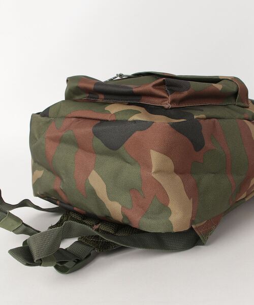 Herschel Supply（ハーシェルサプライ）の「Herschel Supply バックパック リュック 18L（バックパック/リュック・メンズ・ブラック/グリーン/カモフラージュ/レオパード/パープル・FREE）」の9枚目の写真