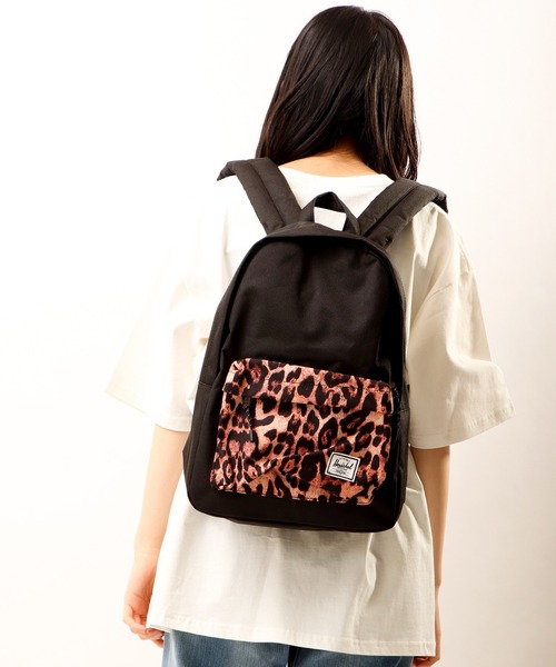 Herschel Supply（ハーシェルサプライ）の「Herschel Supply バックパック リュック 18L（バックパック/リュック・メンズ・ブラック/グリーン/カモフラージュ/レオパード/パープル・FREE）」の2枚目の写真