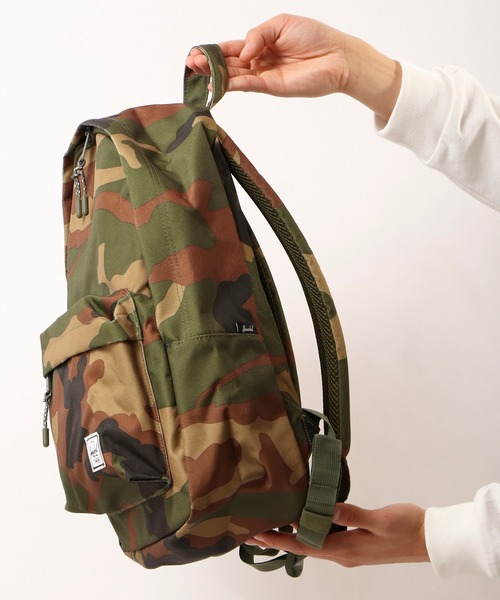 Herschel Supply（ハーシェルサプライ）の「Herschel Supply バックパック リュック 18L（バックパック/リュック・メンズ・ブラック/グリーン/カモフラージュ/レオパード/パープル・FREE）」の10枚目の写真