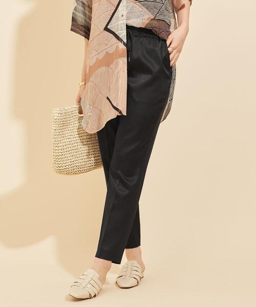 BEAUTY&YOUTH UNITED ARROWS（ビューティーアンドユースユナイテッドアローズ）の「BY サテンドローストパンツ  -ウォッシャブル- ∴ :（その他パンツ・レディース・ブラック/オリーブ/ピンク/コバルトブルー・S/M/L）」の9枚目の写真