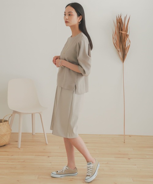 SENSE OF PLACE by URBAN RESEARCH（センスオブプレイスバイアーバンリサーチ）の「フェイクレザーピンタックバミューダパンツ（その他パンツ・レディース・ライトベージュ/ブラック/ブラウン・MEDIUM/SMALL）」の18枚目の写真