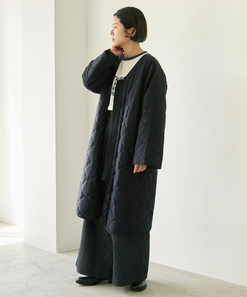 nitca(ニトカ)の「C/Cu/Liラチネ中綿ロングブルゾン(ブルゾン・レディース・ネイビー/アイボリー・FREE)」の2枚目の写真