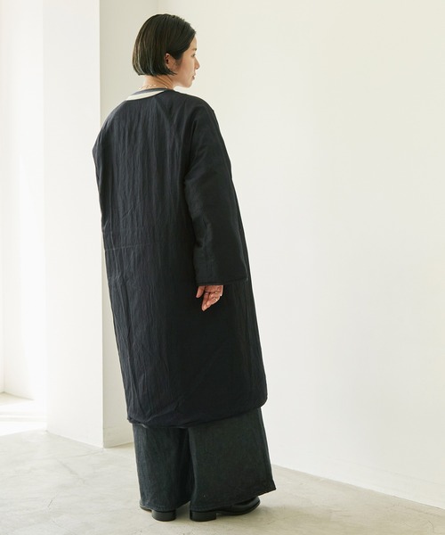 nitca(ニトカ)の「C/Cu/Liラチネ中綿ロングブルゾン(ブルゾン・レディース・ネイビー/アイボリー・FREE)」の12枚目の写真