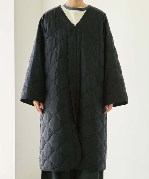 nitca(ニトカ)の「C/Cu/Liラチネ中綿ロングブルゾン(ブルゾン・レディース・ネイビー/アイボリー・FREE)」の15枚目の写真