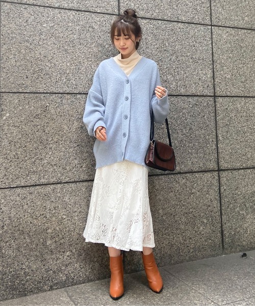 EPIMI E'PIMMY(エピミエピミー)の「《ユニセックス》Vネックオーバーカーディガン(カーディガン/ボレロ・レディース・オフホワイト/ブラック/ベージュ/オレンジ/ピンク/ブルー・MEDIUM)」の13枚目の写真