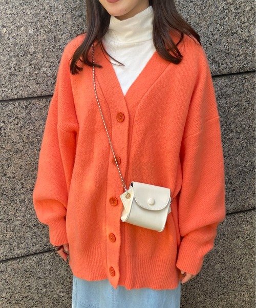 EPIMI E'PIMMY(エピミエピミー)の「《ユニセックス》Vネックオーバーカーディガン(カーディガン/ボレロ・レディース・オフホワイト/ブラック/ベージュ/オレンジ/ピンク/ブルー・MEDIUM)」の19枚目の写真