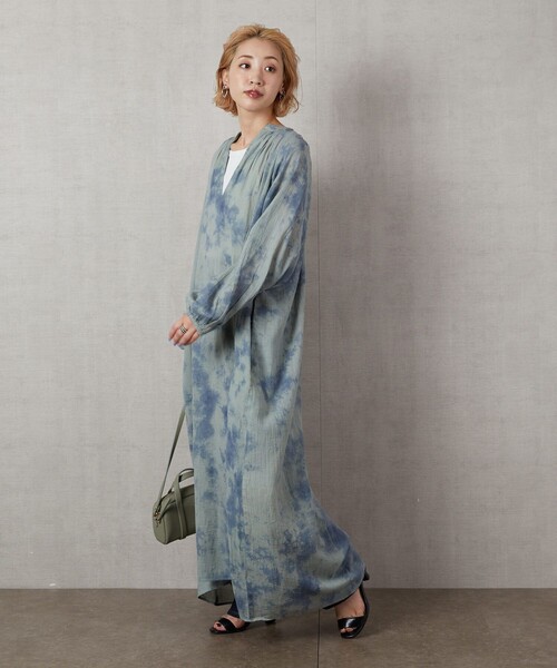 FREAK'S STORE（フリークスストア）の「▽【WEB限定】インドタイダイスッキパーワンピース（ワンピース・レディース・ベージュ/ブラウン/ブルー・ﾌﾘ-）」の4枚目の写真