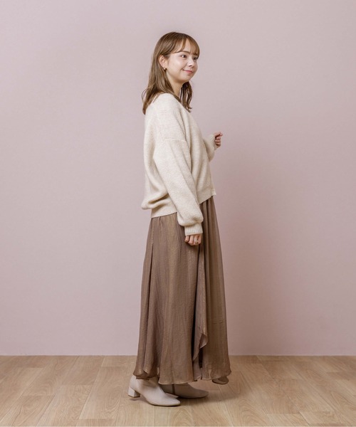 flower（フラワー）の「フラッフィアンサンブルニット（カーディガン/ボレロ・レディース・ベージュ/ブルー・FREE）」の4枚目の写真