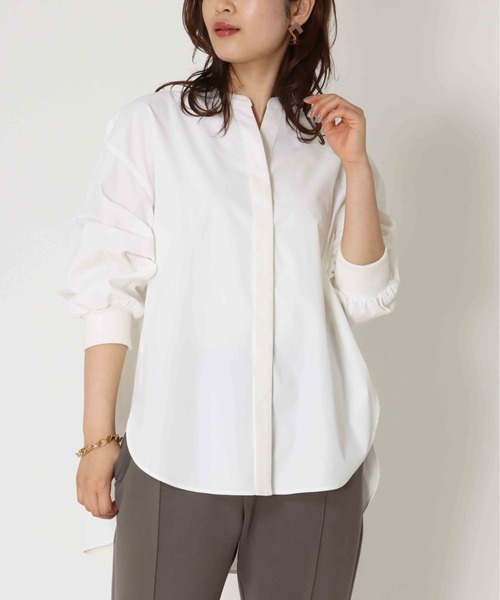 Jines(ジネス)の「【WEB/一部店舗限定販売】袖口がリブ編み/バックプリーツスタンドカラーシャツブラウス(シャツ/ブラウス・レディース・キャメル/ブラック/ホワイト・38)」の13枚目の写真