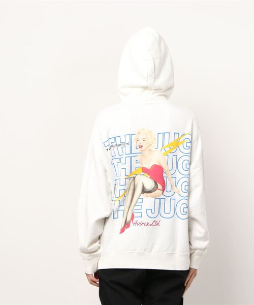 AVIREX（アヴィレックス）の「ピンナップガール プルオーバー パーカー /PIN UP GIRL PULLOVER PARKA（パーカー・レディース・ベージュ/ホワイト/ブラック/ブルーグレー・FREE）」の6枚目の写真