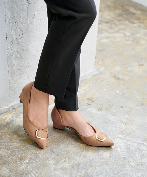 UR'S（ユアーズ）の「ｺﾞｰﾙﾄﾞﾊﾟｰﾂﾌﾗｯﾄﾊﾟﾝﾌﾟｽ（パンプス・レディース・キャメル/グレイッシュベージュ/チャコール・LL/S/M/L）」の6枚目の写真