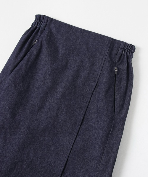 Uiscel（ユイセル）の「Uiscel　撥水デニムラップスカート（スカート・レディース・ワンウォッシュ・SMALL/MEDIUM）」の2枚目の写真