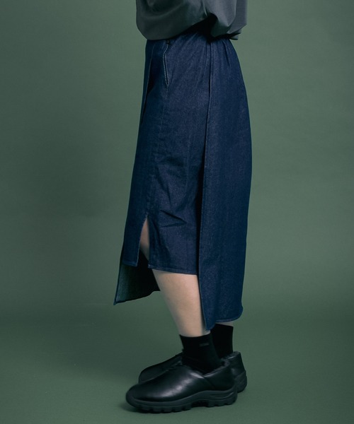 Uiscel（ユイセル）の「Uiscel　撥水デニムラップスカート（スカート・レディース・ワンウォッシュ・SMALL/MEDIUM）」の17枚目の写真