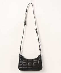 CHARLES & KEITH | キルテッドチェーン ショルダーバッグ / Quilted Chain Shoulder Bag(ショルダーバッグ)