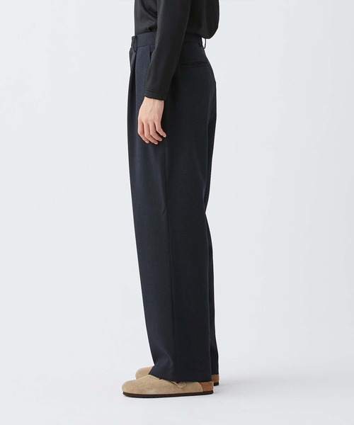 KASHIYAMA（カシヤマ）の「＜ウォッシャブル＞TECH-POLYESTER オックスフォードストレッチ1タックワイドパンツ（その他パンツ・メンズ・ネイビー/グレー・マルチサイズ）」の3枚目の写真