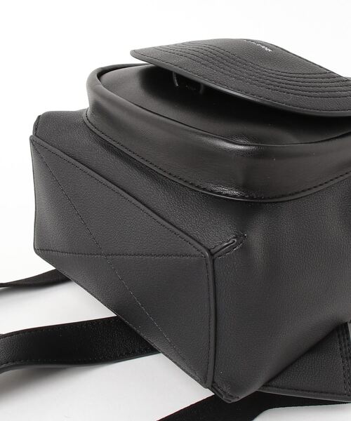 Calvin Klein Jeans Accessory（カルバン・クラインジーンズアクセサリー）の「ラウンド バックパック 25（バックパック/リュック・レディース・ブラック・FREE）」の3枚目の写真