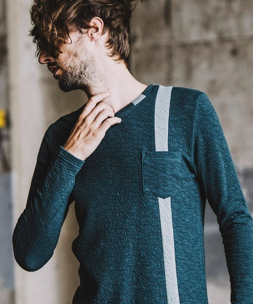 NO ID.（ノーアイディ）の「mlt3580- ｱｼﾝﾒﾄﾘｰﾊﾟﾈﾙU-N-T カットソー（Tシャツ/カットソー・メンズ・ネイビー/ブラック/ホワイト/ブルーグリーン・2/1）」の5枚目の写真