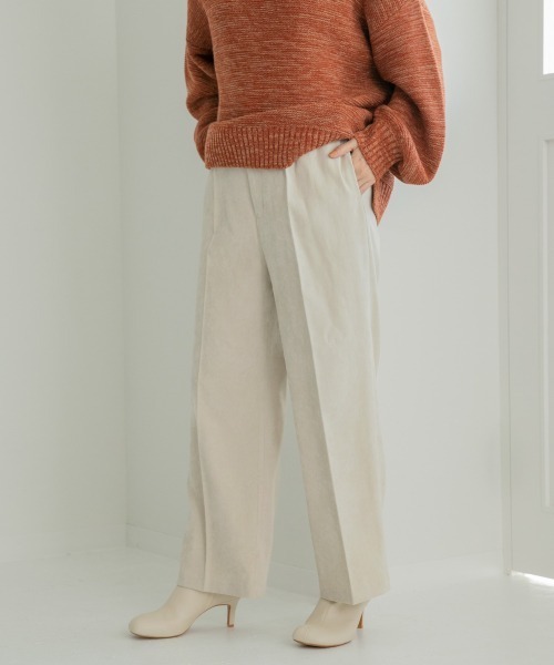 LOWRYS FARM（ローリーズファーム）の「ベロアライクセミワイドパンツ　216000（その他パンツ・レディース・パープル/グレー/アイボリー・MEDIUM/LARGE）」の2枚目の写真