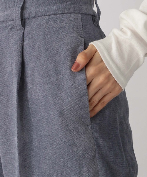 LOWRYS FARM（ローリーズファーム）の「ベロアライクセミワイドパンツ　216000（その他パンツ・レディース・パープル/グレー/アイボリー・MEDIUM/LARGE）」の5枚目の写真