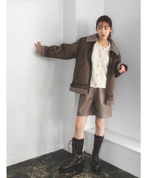 fifth calin（フィフスカラン）の「フェイクレザータックハーフパンツ（その他パンツ・レディース・ブラウン/ブラック・MEDIUM）」の5枚目の写真