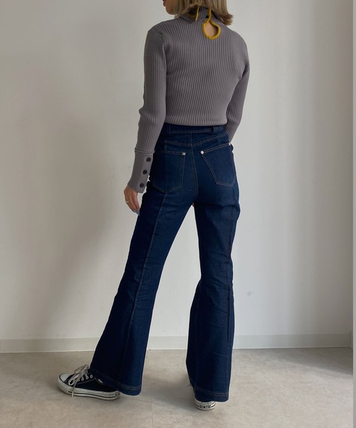 Avvenente（アベネンテ）の「【Avvenente】バイカラーリブニット（ニット/セーター・レディース・グレー/ブラック/ネイビー・FREE）」の15枚目の写真