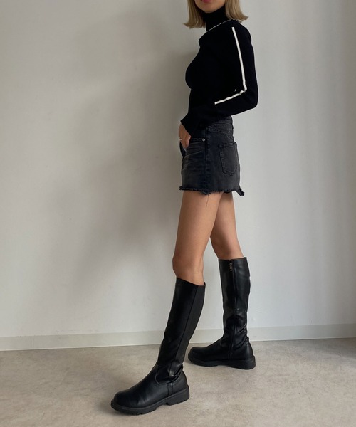 Avvenente（アベネンテ）の「【Avvenente】バイカラーリブニット（ニット/セーター・レディース・グレー/ブラック/ネイビー・FREE）」の7枚目の写真