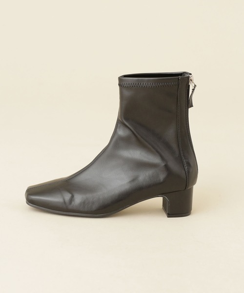 NANO universe（ナノユニバース）の「ストレッチPUショートブーツ（ブーツ・レディース・ブラック/グレー系その他4・38/37/36）」の6枚目の写真