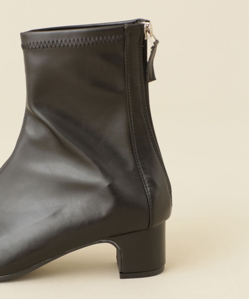 NANO universe（ナノユニバース）の「ストレッチPUショートブーツ（ブーツ・レディース・ブラック/グレー系その他4・38/37/36）」の7枚目の写真