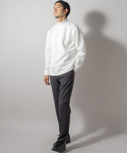 NOLLEY'S goodman(ノーリーズグッドマン)の「【WEB限定】ダンボールニット モックネック 日本製(※程良いルーズシルエットとツヤ感)(Tシャツ/カットソー・メンズ・ホワイト/オリーブ/ベージュ・MEDIUM/LARGE)」の11枚目の写真