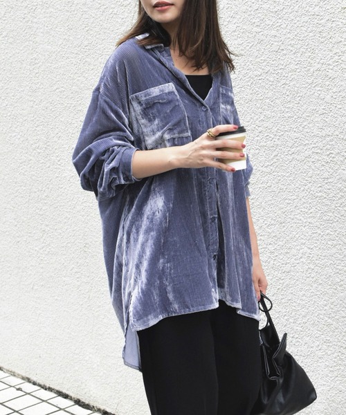 Brownie（ブラウニー）の「Brownie シアーコーデュロイロングシャツ（シャツ/ブラウス・レディース・ブルー/アイボリー/モカ・FREE）」の3枚目の写真