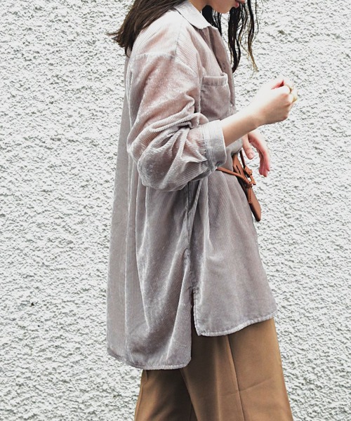Brownie（ブラウニー）の「Brownie シアーコーデュロイロングシャツ（シャツ/ブラウス・レディース・ブルー/アイボリー/モカ・FREE）」の2枚目の写真